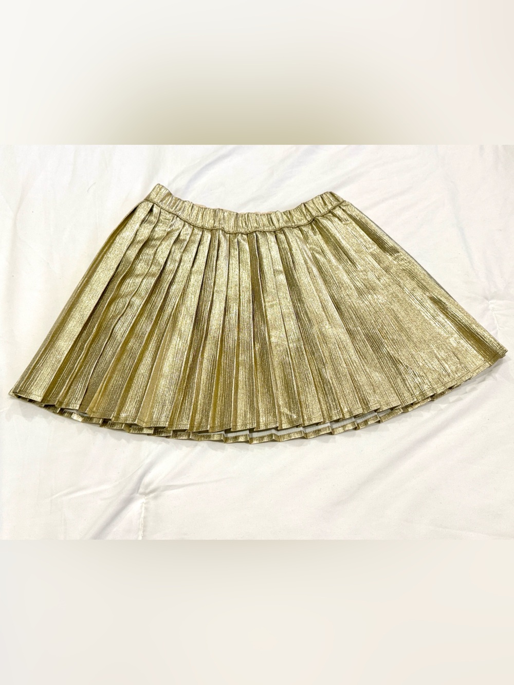 Owillo Pleated Metallic Skirt in Gold Size Small Like New